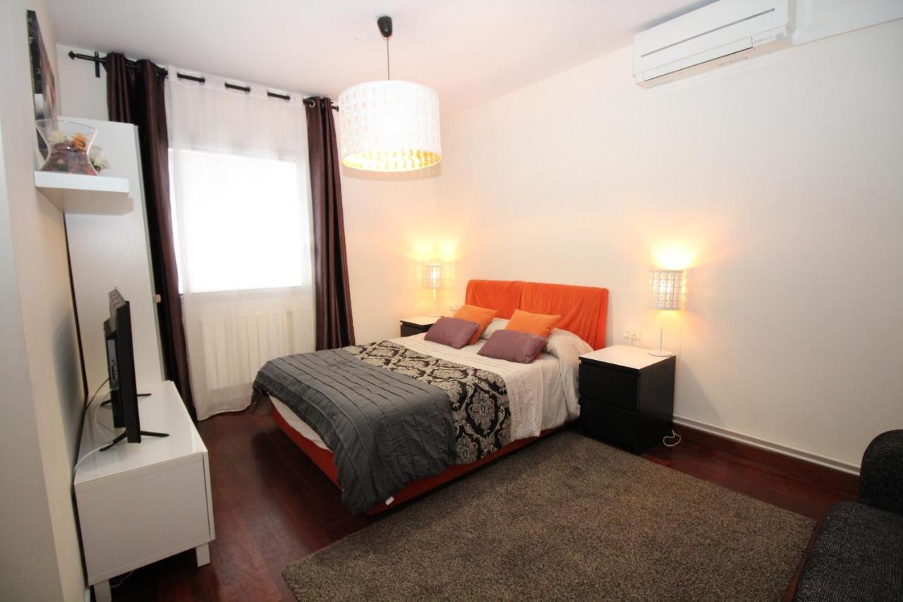 Rooms Arago Barcelona Exterior photo