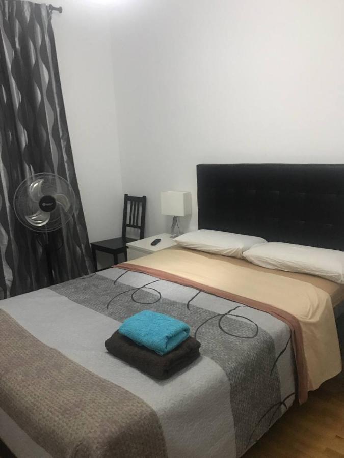 Rooms Arago Barcelona Exterior photo